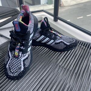 Size 9 Adidas Ultraboost